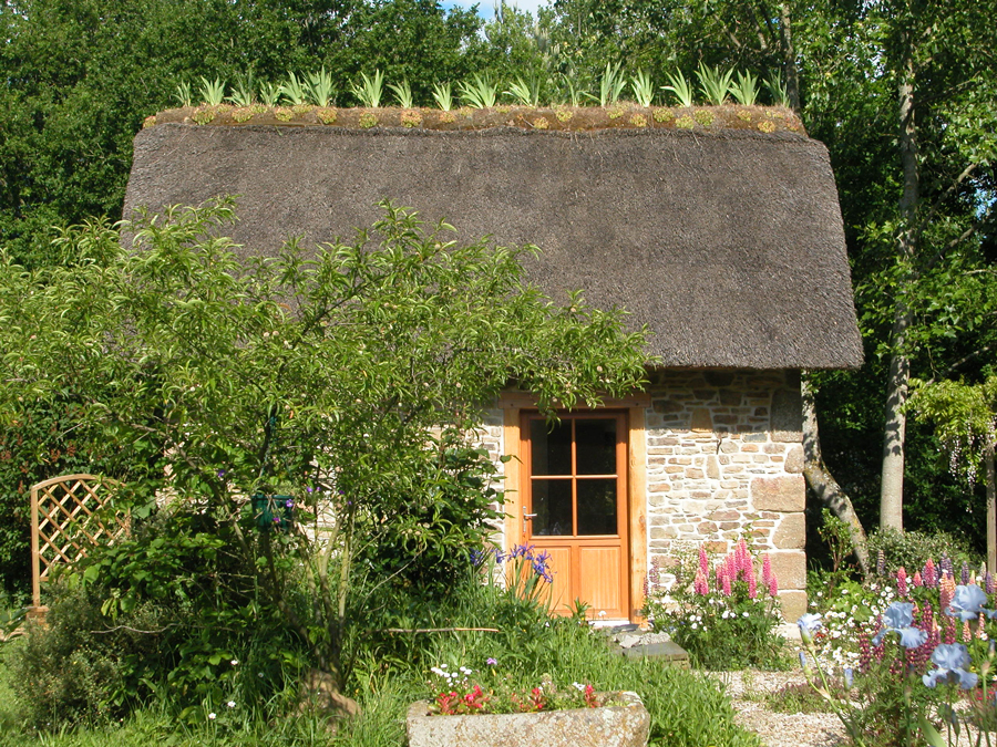 Les faîtages pour toitures en chaume